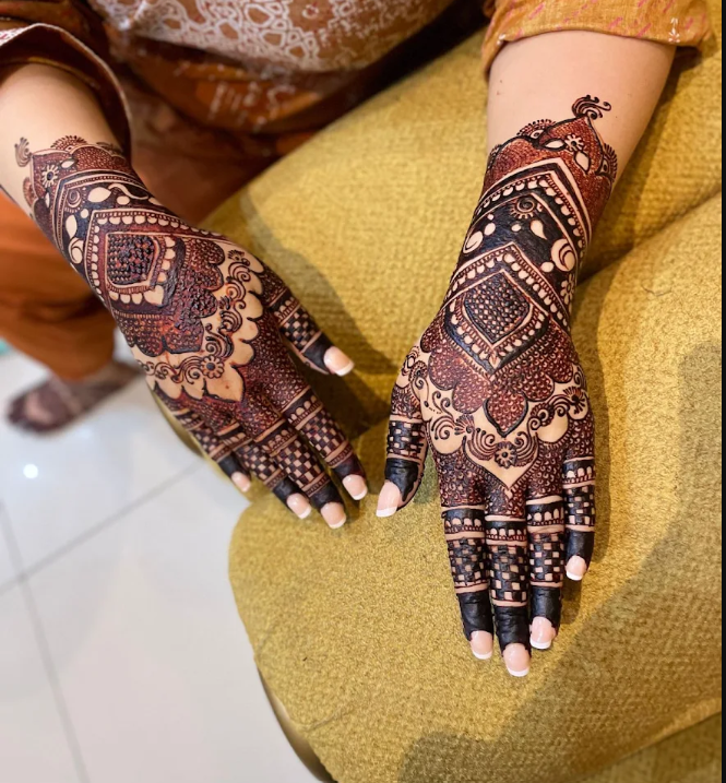 Mehndi designs for weddings and parties. Fine henna designs for henna party. Beautiful mehndi art for marriage, with lovely henna designs ideas for brides.